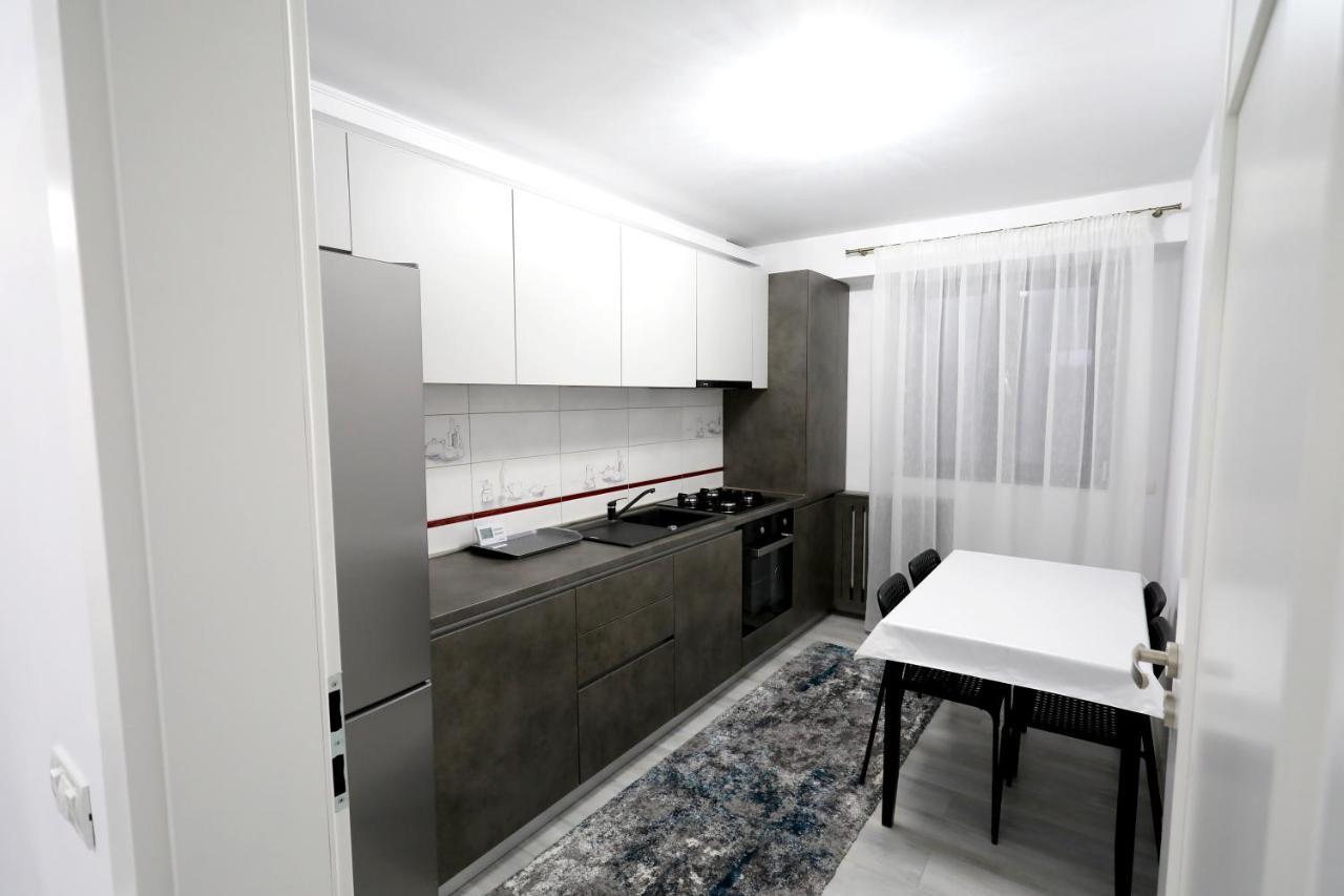 Sif Residence Craiova Eksteriør bilde